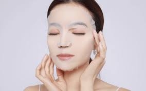 Hướng dẫn cách đắp mặt nạ nhau thai cừu đúng cách, hiệu quả và an toàn