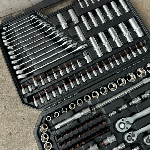Bộ dụng cụ mở bu lông 216 món TOLSEN 15147
