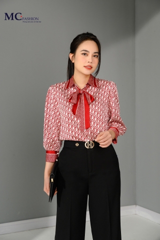 Cách phối đồ công sở không hề nhàm chán, mẫu áo TA1262 với quần ống xuông QA101