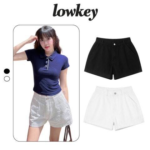 K2010 LOWKEY_QUẦN SHORT KAKI NỮ TRẮNG/ĐEN CHẤT VẢI DÀY DẶN, PHONG CÁCH BASIC