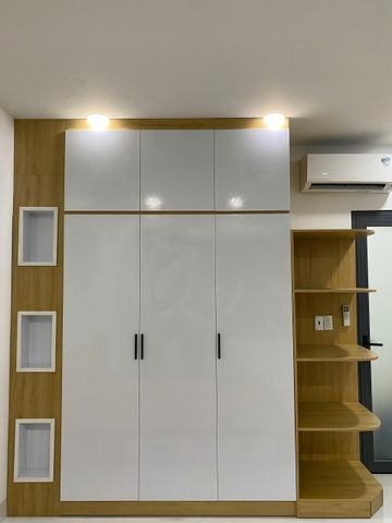 Tủ Quần Áo Có Kệ