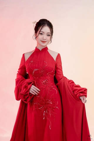 Áo Choàng Quỳnh Khuyên (BST Thượng Uyển 2)