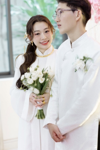 AD Trắng Hải Niên & AC Trắng Vân Niên