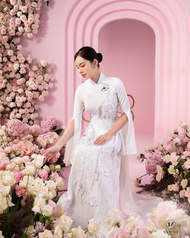 AD Vân Giang (BST Thượng Uyển)