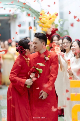 AD CD Châu Hải Niên (BST BÁCH HOA)