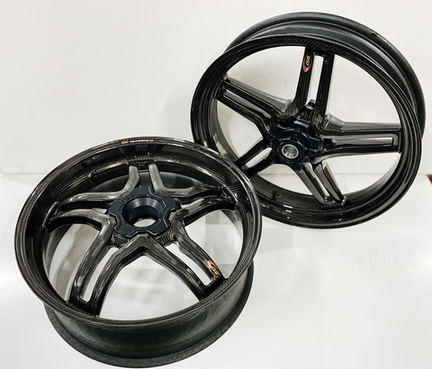 Mâm xe BST Ducati Panigale V4 màu Đen Bóng