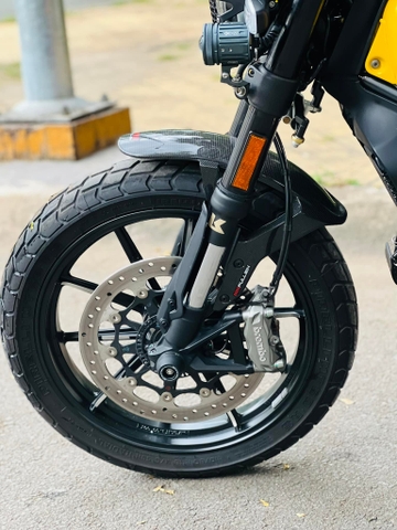 DUCATI SCRAMBLER