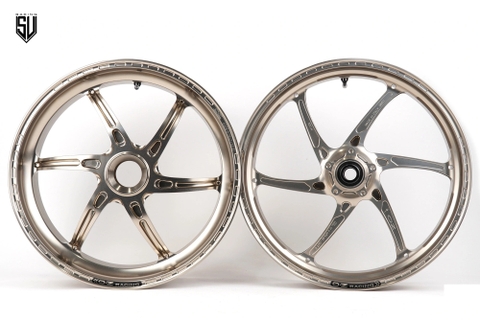 Mâm OZ Racing Ducati Hyper 950 / Ducati StreetFighter 848 2011-15 / Ducati Hyperstrada 939 2016-18 / Ducati Hyperstrada 821 2013-15 / Ducati Monster 796, 1100, S4R 2006-14