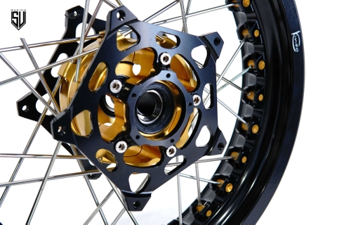 Mâm KINEO BMW R Nine T Đen Vàng