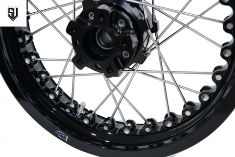 Mâm KINEO BMW R18 Đen Bạc