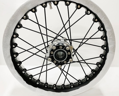 Mâm KINEO Triumph Street Scrambler Đen Bạc