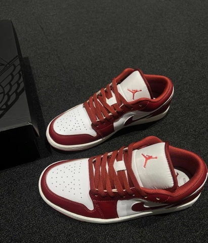 Giày Nike Air Jordan 1 Low ‘Dune Red’