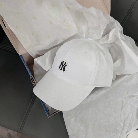 Nón MLB Basic Waffen Unstructured Ball Cap NY White