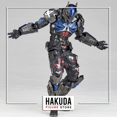 Mô hình Amazing Yamaguchi No.024 Arkham Knight - Chính hãng Revoltech Nhật Bản