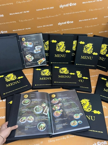 Menu bìa da đinh tán trong túi nilong in UV _ Thiết kế trong cầm tay _ Ngon Cornor