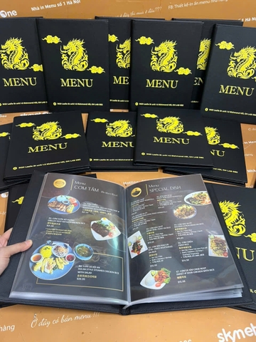 Menu bìa da đinh tán trong túi nilong in UV _ Thiết kế trong cầm tay _ Ngon Cornor