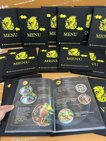 Menu bìa da đinh tán trong túi nilong in UV _ Thiết kế trong cầm tay _ Ngon Cornor