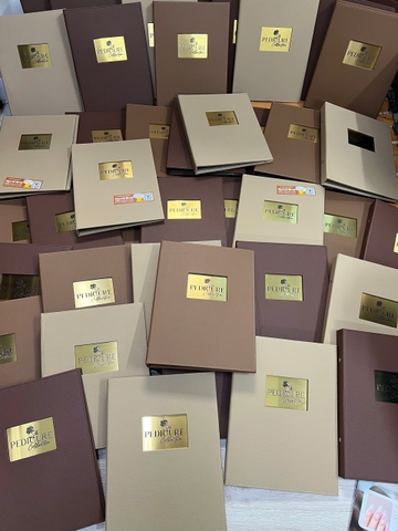 Menu Nail Bìa Da Gắn Inox Gáy Còng _ Tinh Hoa Thiết Kế Và Tận Tâm với Khách Hàng  _ Ombre nails