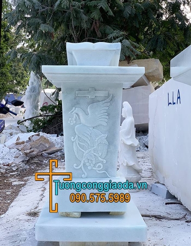 Mẫu Bục Đọc Sách Công Giáo Bằng Đá Đẹp