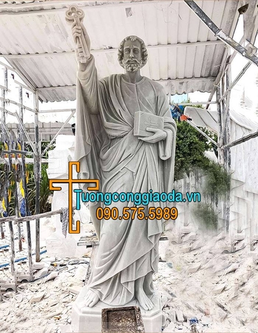 Tượng Thánh Phêrô Đá Nguyên Khối Đẹp Tại Thái Bình