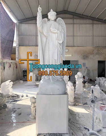 Tượng Thánh Vinh Sơn Bằng Đá Non Nước Đà Nẵng