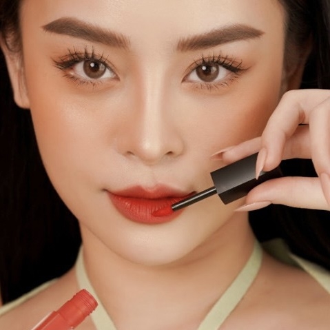 Bao tuổi được sử dụng son môi? Cách chọn son môi theo độ tuổi