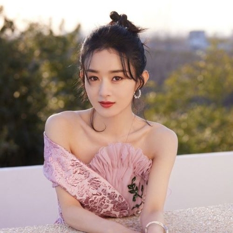 Mách nàng cách sở hữu khí chất gợi cảm hấp dẫn mọi ánh nhìn