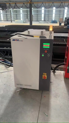 Cho thuê nguồn Laser 1500w-3000w-6000w