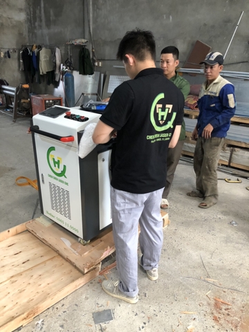 Bàn giao máy hàn laser 1500w Quảng Bình