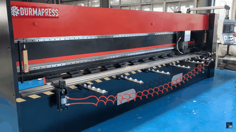 Máy bào rãnh V dạng đứng