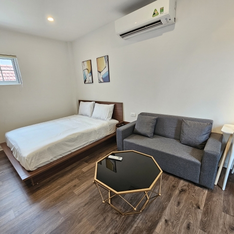 Green label - Studio