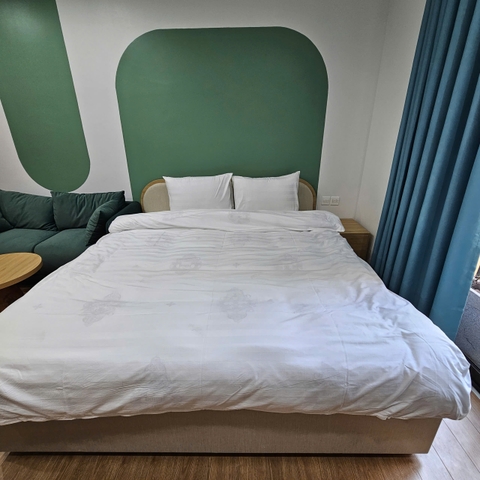 Moonlit Suites - Studio A