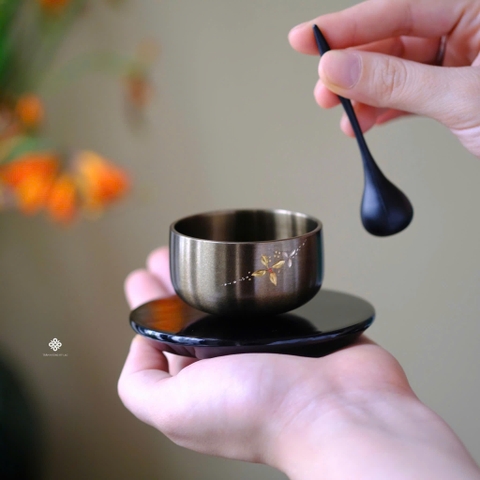 Quà tặng chuông Zuiryu khắc hoa