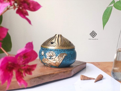 Lư đồng búp sen xanh