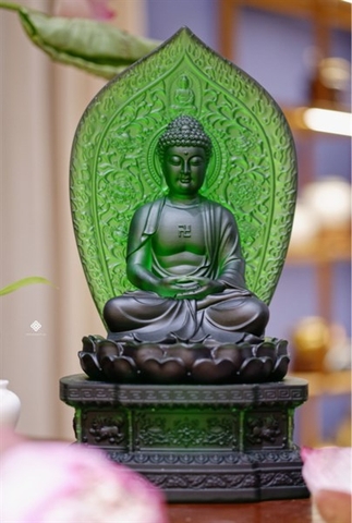 Tượng Đức Phật A Di Đà lưu ly xanh lá kèm đế
