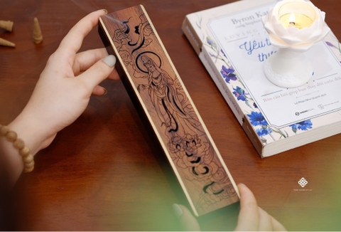 Lư gỗ Quan Âm Bồ tát