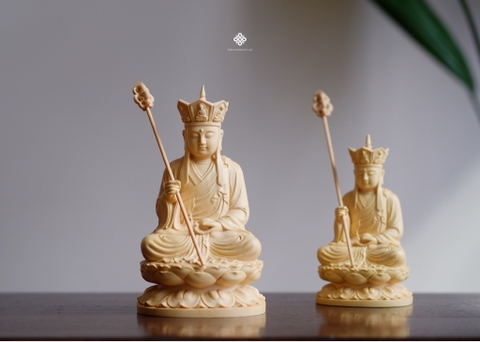 Tượng Địa Tạng Bồ tát đội mão gỗ hoàng dương 13cm