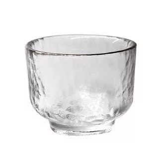 Chén nước thuỷ tinh