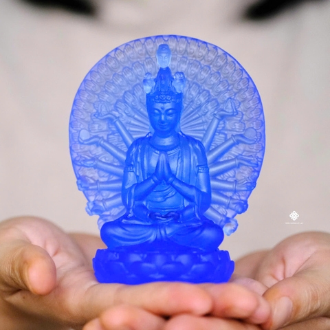 Tượng Quan Âm thiên thủ thiên nhãn lưu ly xanh 10cm