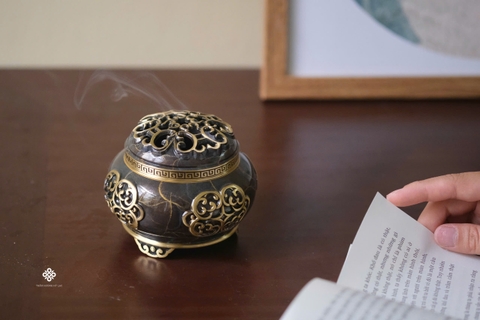 Lư đồng ngọc cát tường nâu đậm