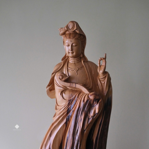 Tượng Quan Âm Như Ý lũa nhai bách 120cm