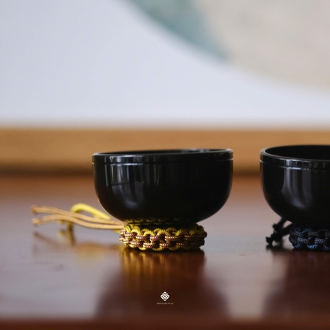 Chuông Oto no Switch Nhật Bản màu đen - đế nâu