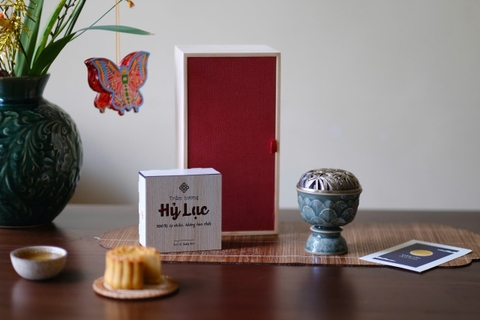 Bộ quà tặng thưởng trầm Thanh Hòa