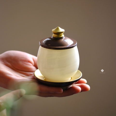 Chén nước ngọc bích xanh