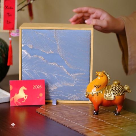 Bộ quà tặng thưởng trầm Lộc Mã