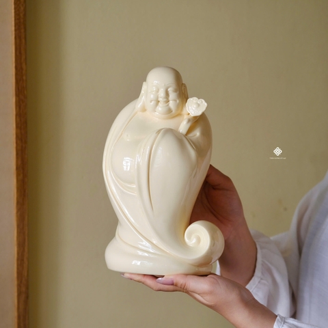 Tượng Đức Phật Di Lặc như ý sứ vàng