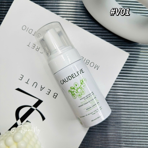 Bọt vệ sinh mi Caudelive