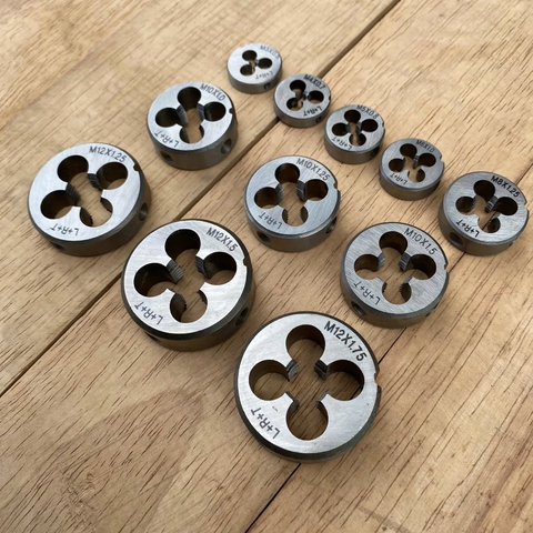 Bàn Ren Taro Ren Ngoài