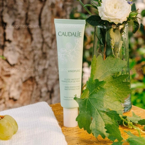 [CAUDALIE] Kem Dưỡng ẩm cho da dầu mụn Caudalie VINOPURE Fluid matifiant 40ml