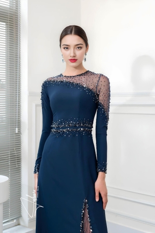 Mẫu đầm dạ hội xẻ tà hiện đại